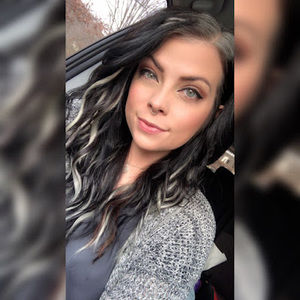 Meet your Posher, Amber